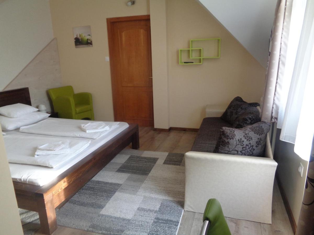 Medea Apartman Bük Buitenkant foto